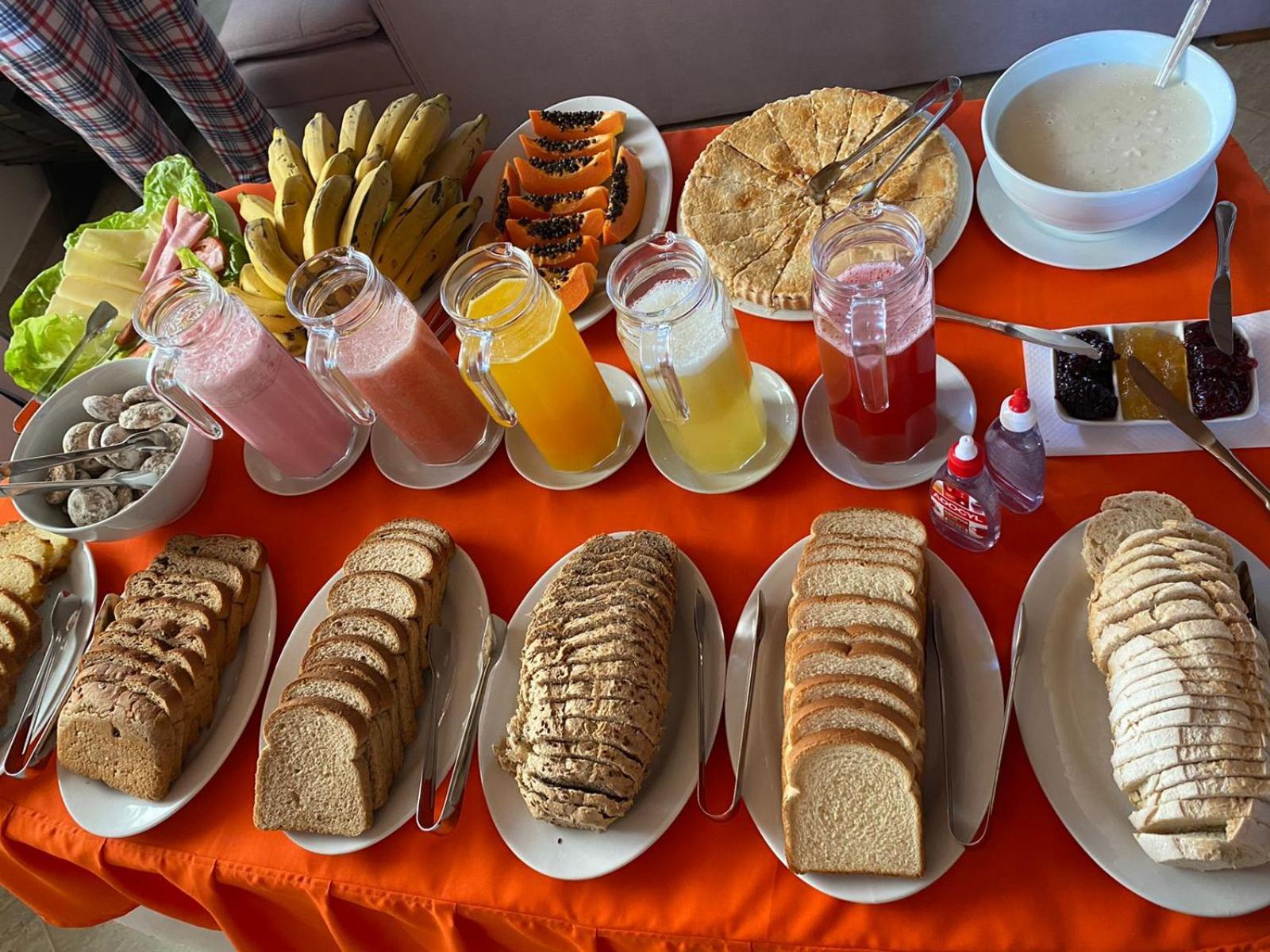 Acomodação com café da manhã  Residência Tia Stella